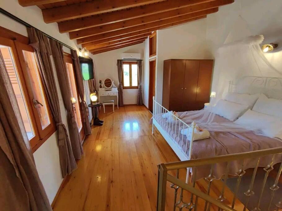 Nikόla'S House Villa Mourniai Exterior photo
